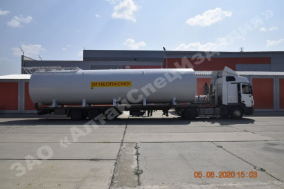 Резервуар горизонтальный  стальной наземный утепленный