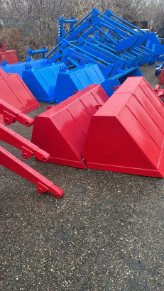 Фронтальный погрузчик ПФ-1000 «Прогресс» на МТЗ (КУН)