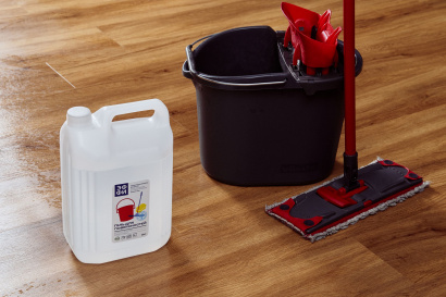 Универсальный концентрат для мытья поверхностей «Эффективная формула» эксперт 1000