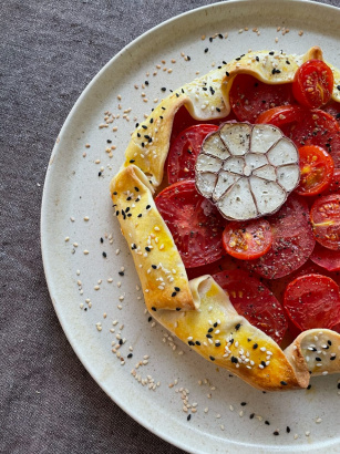 Керамическое блюдо плоское среднее для ресторана