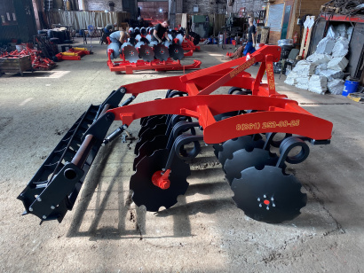 Борона дисковая БАРС двухрядная на пружинной стойке от 1,8 до 9,3 метров