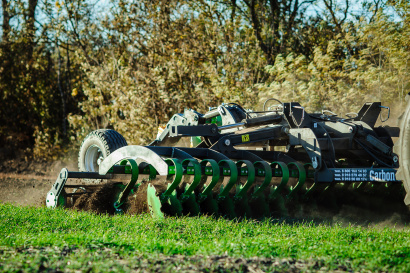 Дисковая борона Carbon D5000