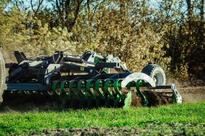 Дисковая борона Carbon D6000