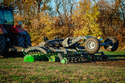 Дисковая борона Carbon D6000