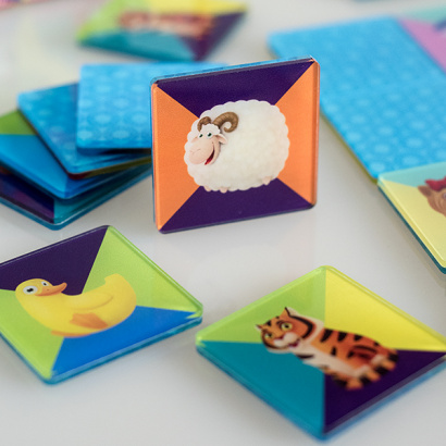 НАСТОЛЬНАЯ ИГРА МЕМОРИ геометрия, серия: ЛАПЫ, УШИ И ХВОСТЫ