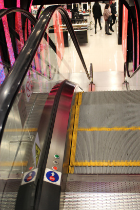 Поэтажные эскалаторы LE 6 (современный дизайн)
