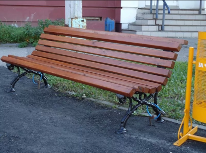 Металлические скамейки
