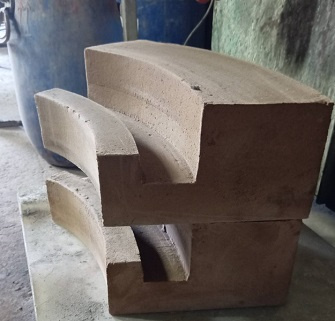 Фасонный огнеупор (кирпич) для колодезной печи