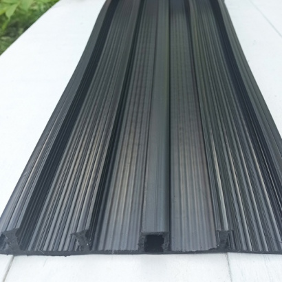 Гидрошпонка для изоляции поверхностных деформационных швов DF240/20-4/25