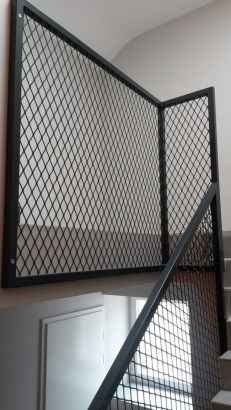 Лестницы и перила из сетки ЦПВС