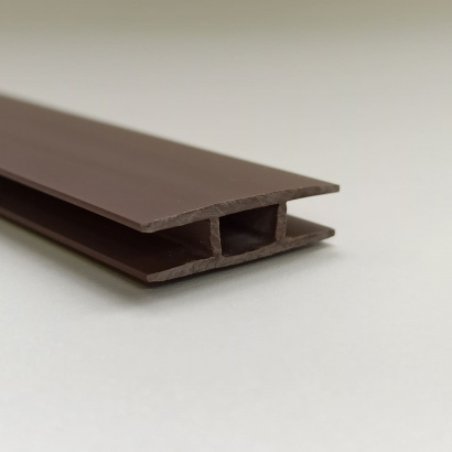 Н-образный стыковочный профиль Р470 (1000 метров)