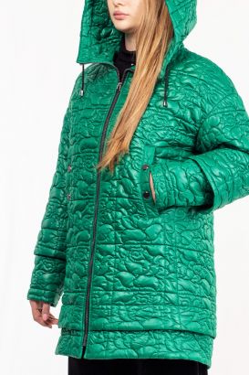 Женская стёганая куртка из плащевой ткани с капюшоном