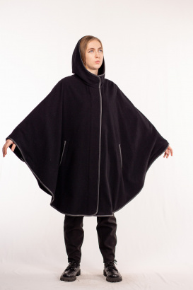 Кейп с капюшоном