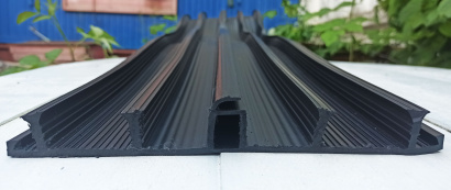 Гидрошпонка для изоляции поверхностных деформационных швов DF240/20-4/25 (20 метров)