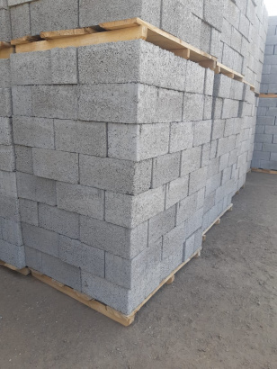 Керамзитный блок стандартный 4-х пустотный 390х190х190 мм