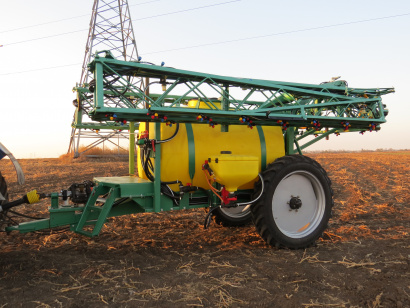 Опрыскиватели Атамас прицепные