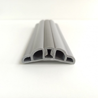 Привальный брус ПВХ P 1977