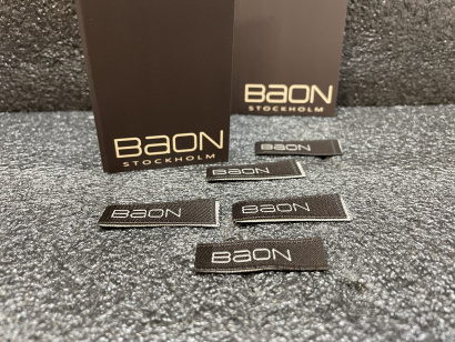 Нашивки с логотипом