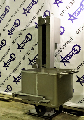 Подъемник опрокидыватель цепной для тележек