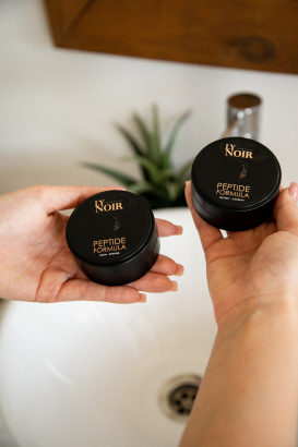 Пилинг-сорбент для лица серия LY NOIR PEPTIDE FORMULA 100 мл