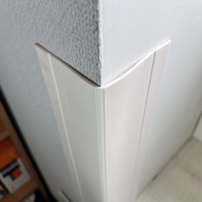 Угловая защита TS 200