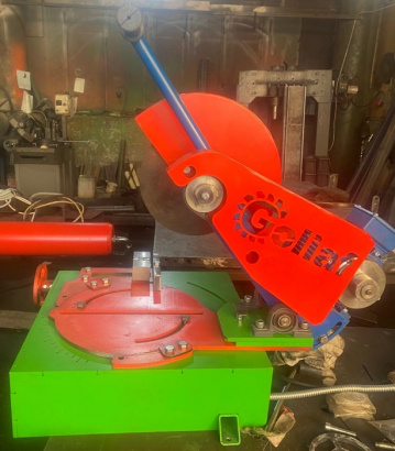 Отрезной станок-Дисковая пила Голиаф по металлу/дереву