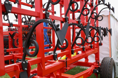 Культиватор универсальный КПД ВИТЯЗЬ®-Евро от 4 м до 14 метров