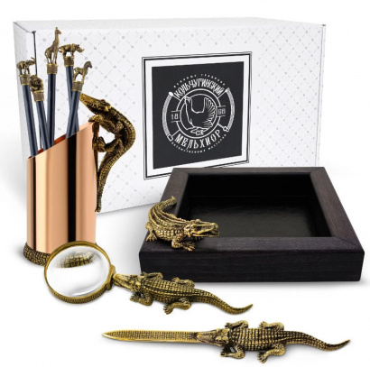 Канцелярские наборы