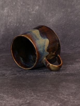 Керамическая кружка для дома