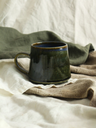 Керамическая кружка для дома