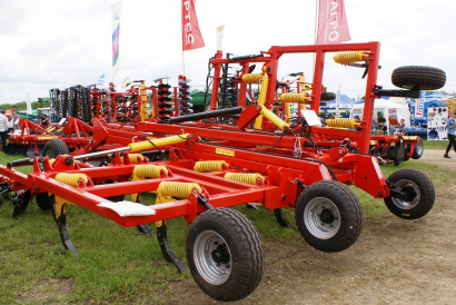 Культиватор стерневой тяжелый КСТ с пружинной защитой от 4,2 до 9 метров