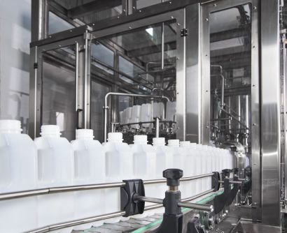 Триблок розлива молока