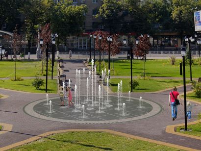 Пешеходный фонтан FC 8800 (с погружными насосами)