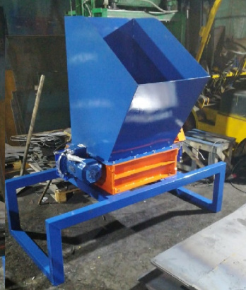 Перфоратор для пробивки отверстий ПЭТ тары