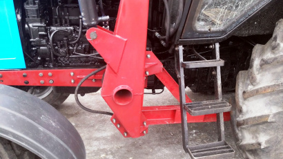 Фронтальный погрузчик ПФ-1000 «Прогресс» на МТЗ (КУН)