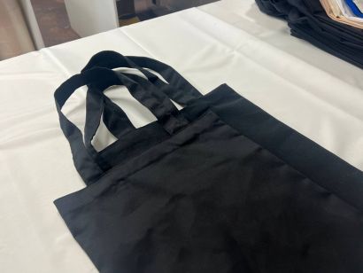 Шоппер чёрный полиэстер с легким блеском