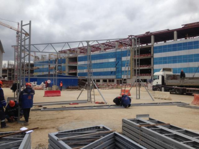 Гаражи, ангары, склады