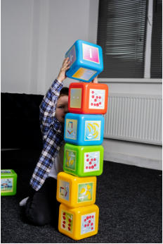 Детские пластиковые игрушки