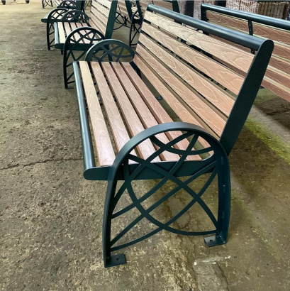 Скамейка парковая