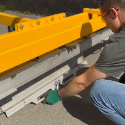 Магнитный подборщик — прицеп для дорожного полотна Проф-Магнит АТС-3000