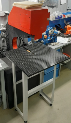 Щеточные панели для постов контактной сварки (точечной) и запрессовки крепежа.