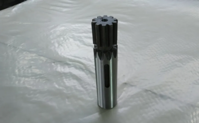 Вал 11 оси в сборе 16К20 (реечный валик)