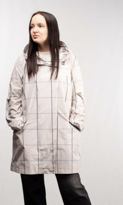 Демисезонная куртка прямого силуэта