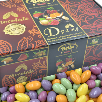 Драже в шоколадной глазури Миндаль Ягодный микс, 130 грамм