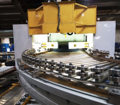 Устройство автоопределения размерности и модели покрышки