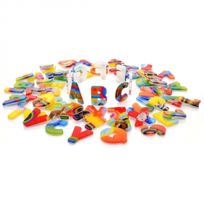 НАБОР МАГНИТНЫХ БУКВ ЛАТИНСКОГО АЛФАВИТА (МАГНИТНАЯ АЗУБКА), серия: ЛАПЫ, УШИ И ХВОСТЫ