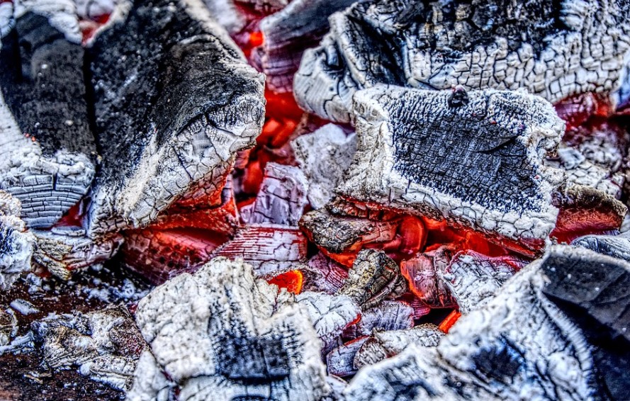 Производство древесного угля