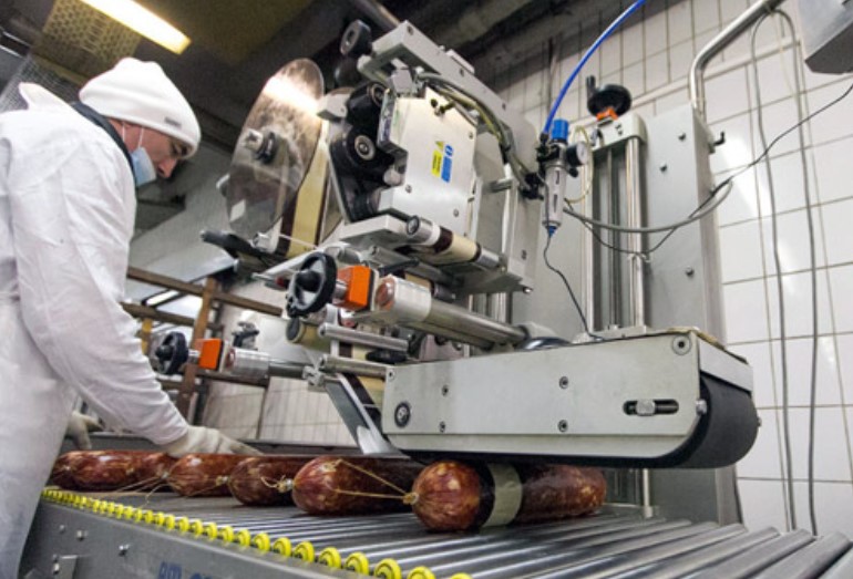 Машинно аппаратурная схема линии производства вареных колбас