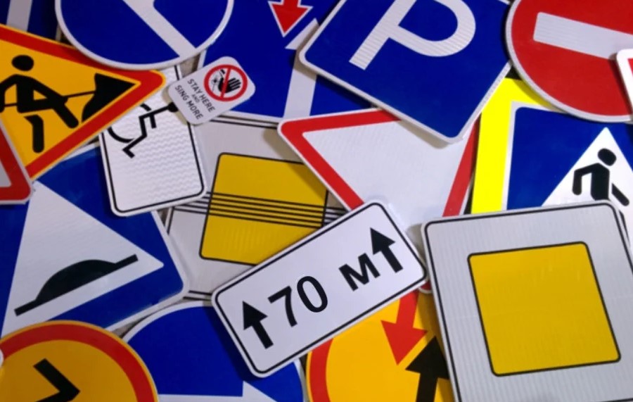 Открытие производства дорожных знаков